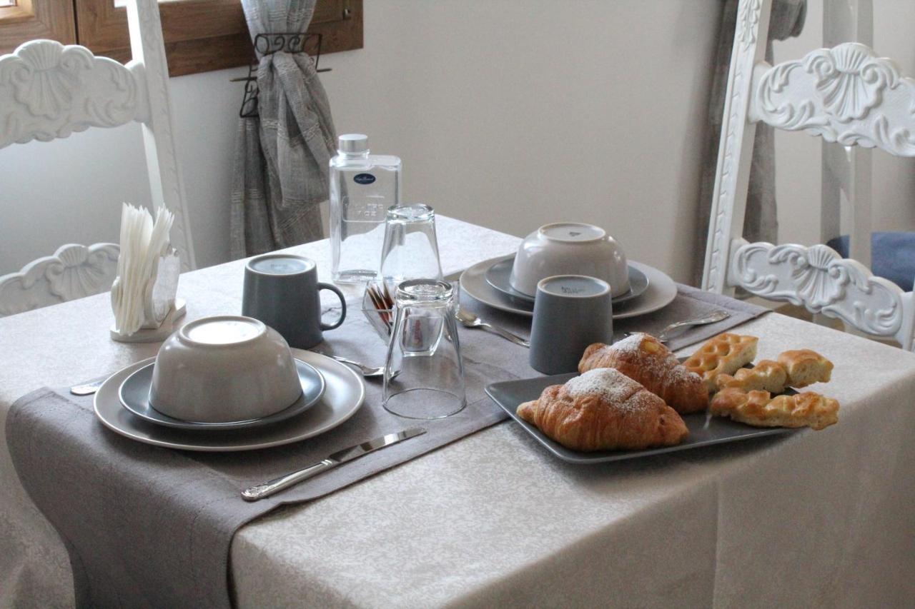 Bed and Breakfast Il Nido Rifatto Laigueglia Exterior foto