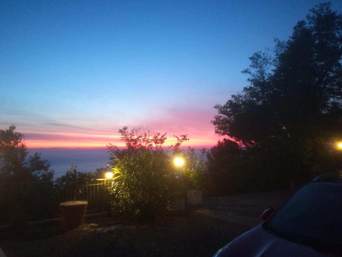 Bed and Breakfast Il Nido Rifatto Laigueglia Exterior foto