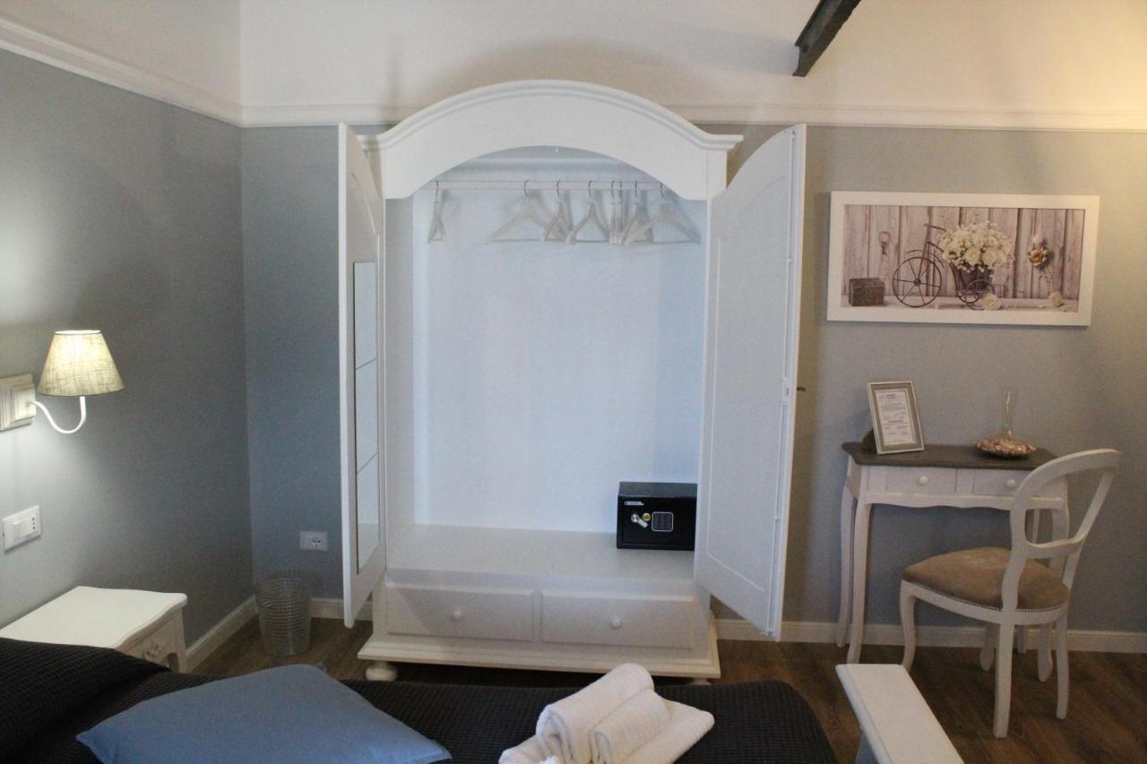 Bed and Breakfast Il Nido Rifatto Laigueglia Exterior foto
